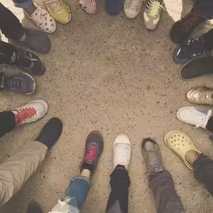 Mám dieťa v extrémistickej skupine – čo s tým?