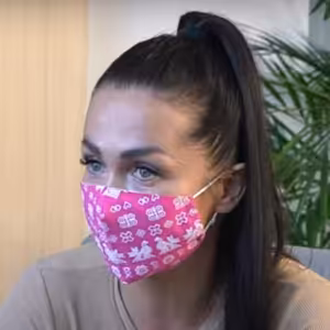 Kristína Kövešová: Strieľali po nás a pravidelne ma bijú. Napriek tomu elán nestrácam