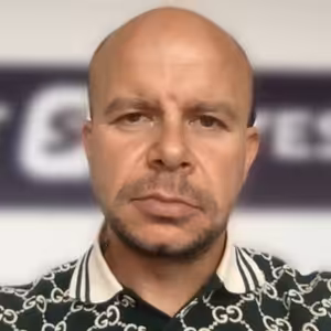 Je to odpovědnost ČOV, v letadle měl někdo sportovce peskovat, nevylučuji právní kroky, říká Trávníček