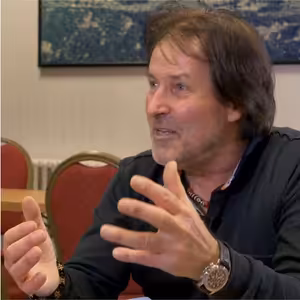 BRUNO BAUMANN: "Přežil jsem vlastní smrt."