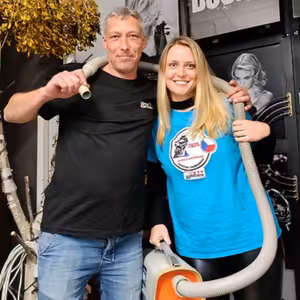 VYSAVAČ 099 - Landa a Štromerová