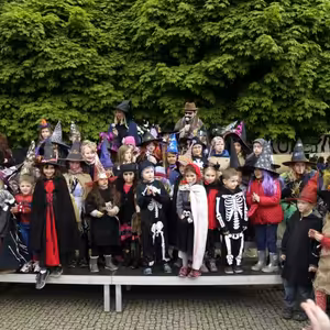 Náměstí bylo plné čarodějnic