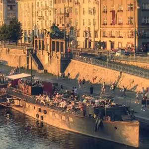 Ivo Slavík, který zaplnil pražskou náplavku kulturou: „Byrokracie nás dusí a hází klacky pod nohy.“