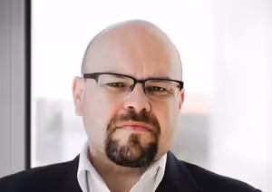 Už sedmý měsíc klesají tržby v maloobchodu. Nejvíce postižený je venkov a gastronomie, říká Josef Jaroš