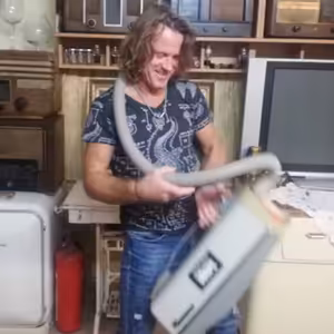 VYSAVAČ 061 - Marek Holeček