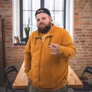 Lukáš "Kenji" Vrábel - Lifestyle a svatební fotografie