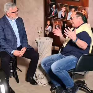 Fotograf Jadran Šetlík debatoval s Petrem Kazíkem o svých jedinečných manažerských portrétech