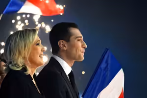 Babiš vyhrál, Macron rozpustil parlament, Orbán má důvod k obavám. Co ukázaly eurovolby?