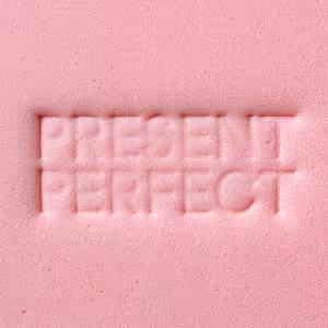 Present Perfect: Otisky času v současné keramice