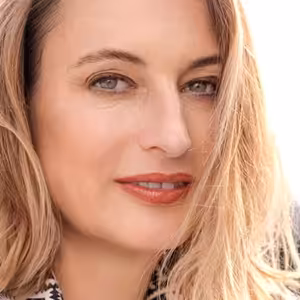 Neptáte se, Vy jste pan Novák, ale ptáte se: Jak se jmenujete?