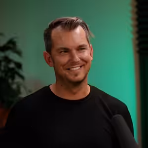 Mojmír Urbánek je zpět!