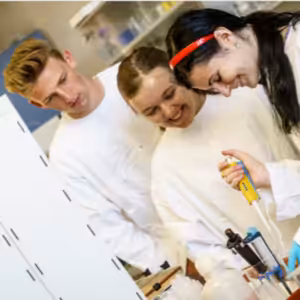 S1:E3 Preklad vedeckej reči o COVID-19 do jazyka bežných ľudí.