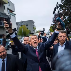 Jak jsme se ocitli v Babišově snu. Prožijte znovu volební týden s redakcí Respektu (1/3)