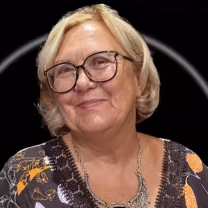 KATEŘINA CAJTHAMLOVÁ: O vztazích, naději a umění být sám sebou...