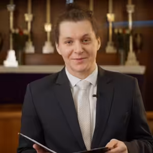 A vy za koho ma pokladáte?