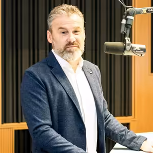 Pavel Hapal - Budem hájiť farby Slovenska a urobím všetko, aby sme zvíťazili (BRaňo Závodský Naživo)