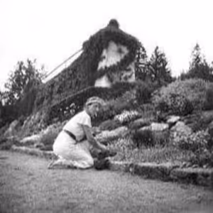 Léto u Sidonie Nádherné - procházka zámkem Vrchotovy Janovice