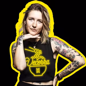 Večerka 18 Tea Sofia: Zlomené srdce jako hnací motor. Zpěvačka na nové desce namíchala koktejl plný bolesti a naděje - Večerka podcast