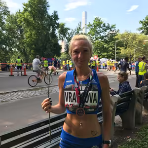 #10 Eva Vrabcová Nývltová: od běžeckého lyžování k běhu a mateřství