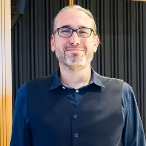 Martin Hojsik - Situácia je naozaj kritická a klimatické problémy musíme vyriešiť čo najskôr