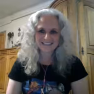 Diana Šlechtová, Útulky jako byznys?