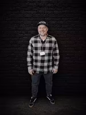 HVĚZDNÝ HOST ROCK RADIA: HONZA KŘÍŽEK