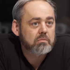 Vlastní talkshow? Přijde Genzer a smějou se i parkety, sebe do rozhovorů necpu. Přestal jsem pít, protřídili se mi přátelé, říká Dědek