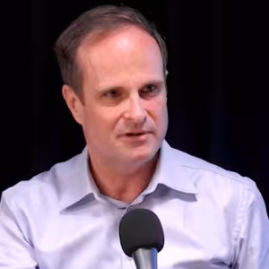 Fico v Moskvě? Fotka s Putinem a gesto jen pro Slováky. Válku teď řídí Rusko, Ukrajina v NATO nikdy nebude