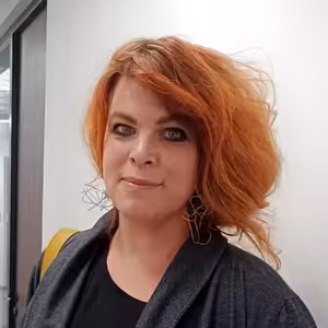 Sochařka Veronika Psotková: Drát není jen obyčejný materiál. Je to plátno, na kterém vyjadřuji své myšlenky a emoce