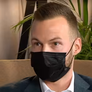 [Podcast s Romčom] Slovenská vakcína funguje na odlišnom princípe. Bude oveľa bezpečnejšia