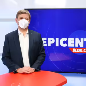 Petříček v Blesku o vyhazovu, „vykuchaném ministerstvu“ i nástupci: Čínská CEFC mu nepomáhá