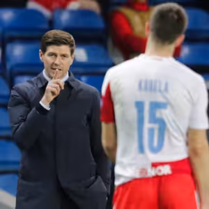 Rangers - Slavia: Nechutná hra i dohra! Gerrard zklamal, Arsenal ne. Los LM i EL a preview víkendu!