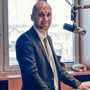 Karol Galek - Priemerná domácnosť by mohla za elektrinu platiť o 80 eur ročne menej