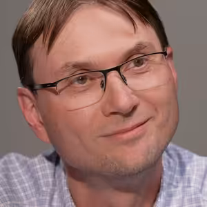 Snažím se lidi přistihnout, když dělají něco dobře. Neměli bychom zaměstnance jen peskovat, říká Senecký