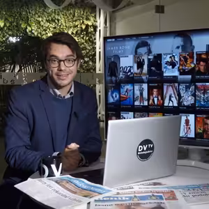 Nový úřad jako velký bratr? Otevřené hospody evropským unikátem? A jak přečkat do nového Bonda? Sledujte DVTV Start