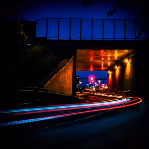 Red Hot Chili Peppers - Under The Bridge - Písně, o kterých jste možná nevěděli, že jsou o drogách #01