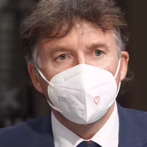 Antivaxeři vyhrožují mně i rodině, nenechám se zastrašit, jsme ve válce s covidem. Vánoce budou pekelné, říká Kubek