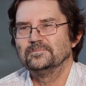 Machala: Půl bilionu jsme vyhodili zbytečně. Bude se muset přitvrdit a zavřít školy