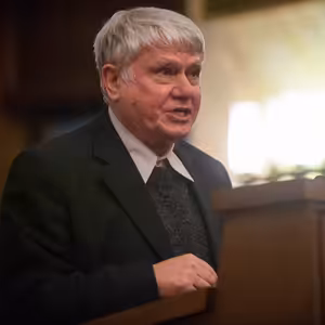 Malý: Koronavirová doba nás upozornila, že k životu patří i smrt (K věci Marie Bastlové, 24. prosinec 2020)