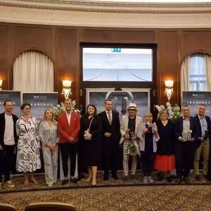 Najpredávanejší slovenskí autori za rok 2023? | Reportáž