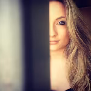 #84 Vzťah je ťažká práca & láska nie je emócia. Ako na tom pracovať?