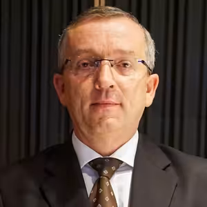 Jozef Čentéš - Ponuku opäť kandidovať na generálneho prokurátora by som zvážil