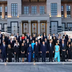 Po summitu NATO bude Česko znovu přispívat na Ukrajinu. Co na to SPD?
