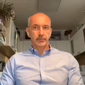 Kuba: Volno za očkování? Babiš nahání body na pandemii, je to vyhazování státních peněz