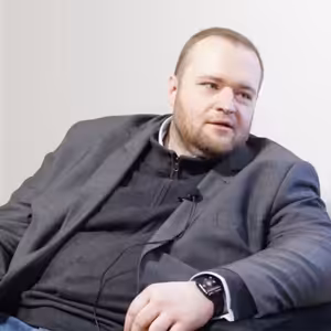 Vztahy s USA jsou velmi dobré, peníze neproudí jen jedním směrem, říká Krajíček