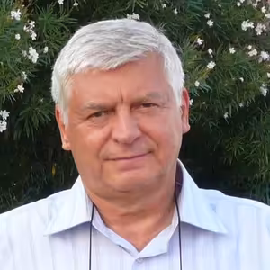 Ľuboš Zeman: Je klasické textárske remeslo na vymretie?