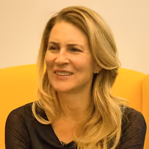 Psychoterapeutka NORA VLÁŠKOVÁ - Boj s vnitřním kritikem