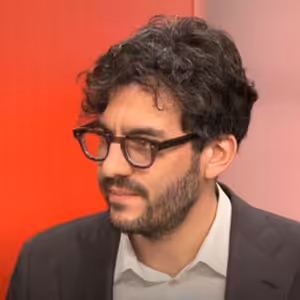 Kuloáry | Aadm Scheinherr (PS): Piráti stále řeší témata, kterým nerozumí | 19. 2. 2025