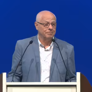 Vítězslav Vurst • Zázrak jednoho pláště