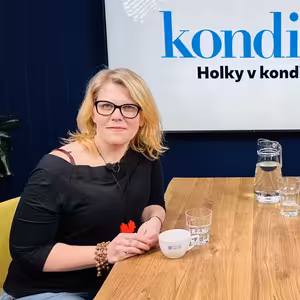 Máma není vetřelec: Jak se bránit, když rodiče vykazují zdravotníci za dveře?